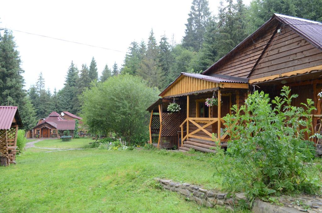 Hotel Zarinok Pilipets Exterior foto
